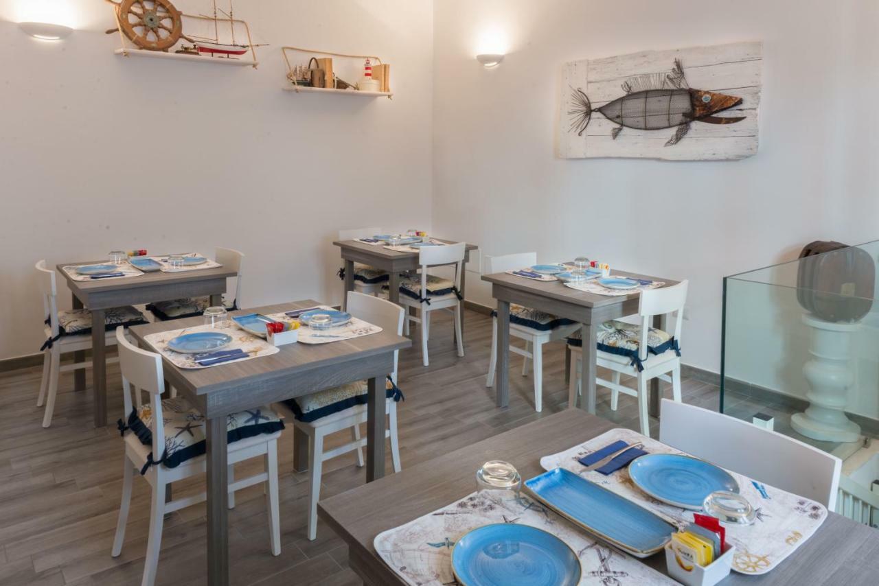 B&B Rotta Mediterranea โมโนโปลี ภายนอก รูปภาพ